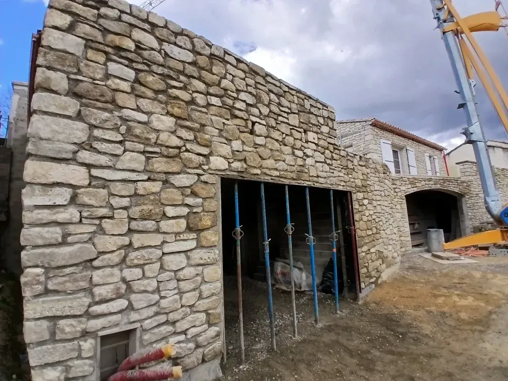 Maçonnerie - chantier {site.name} dans le Vaucluse